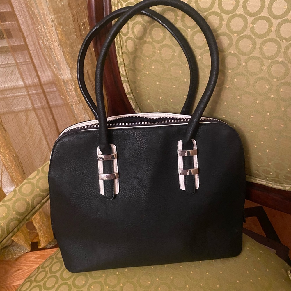 SOLD. C brand by Bloomingdale’s faux leather - Picture 1 of 8